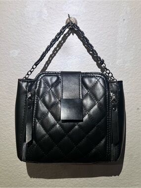 Quilted Black Chain-Handle Women's Handbag